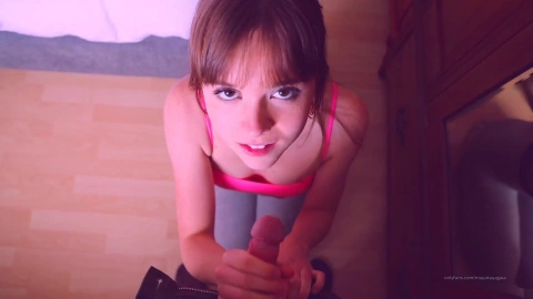 Maya Kayagaia Gives Blowjob Until He Cums