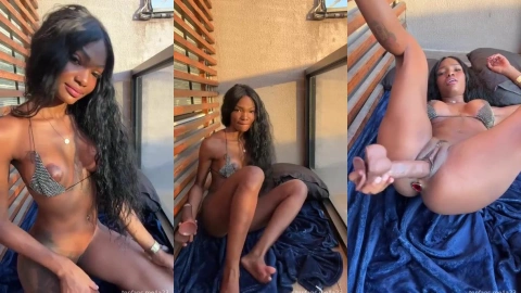 Lívia Santana Dildo and Butt Plug Play