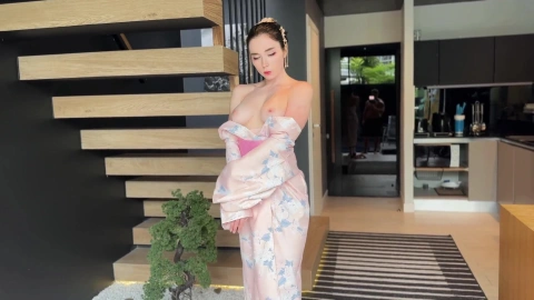 Geisha & Fox: All Positions, Cumshot & Blue Eyes