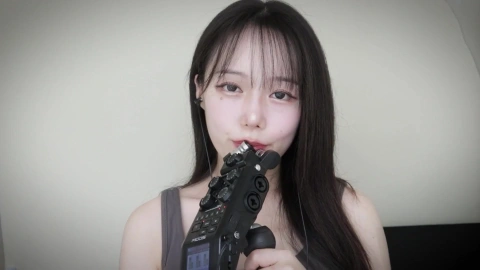 ASMR Eating Sounds - Mouth & Lip Noises - Jamonghae